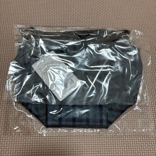 ファミリア　舟形　ポシェット　XB 青系チェック　チェック　familiar 新作☆舟形ナイロンポシェット入荷！｜ファミリア伊勢丹新宿店